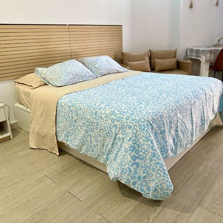 Studio Apartment Santana Habaneras - 18 At Beach With Garage, Pool And Lift Torrevieja Esterno foto