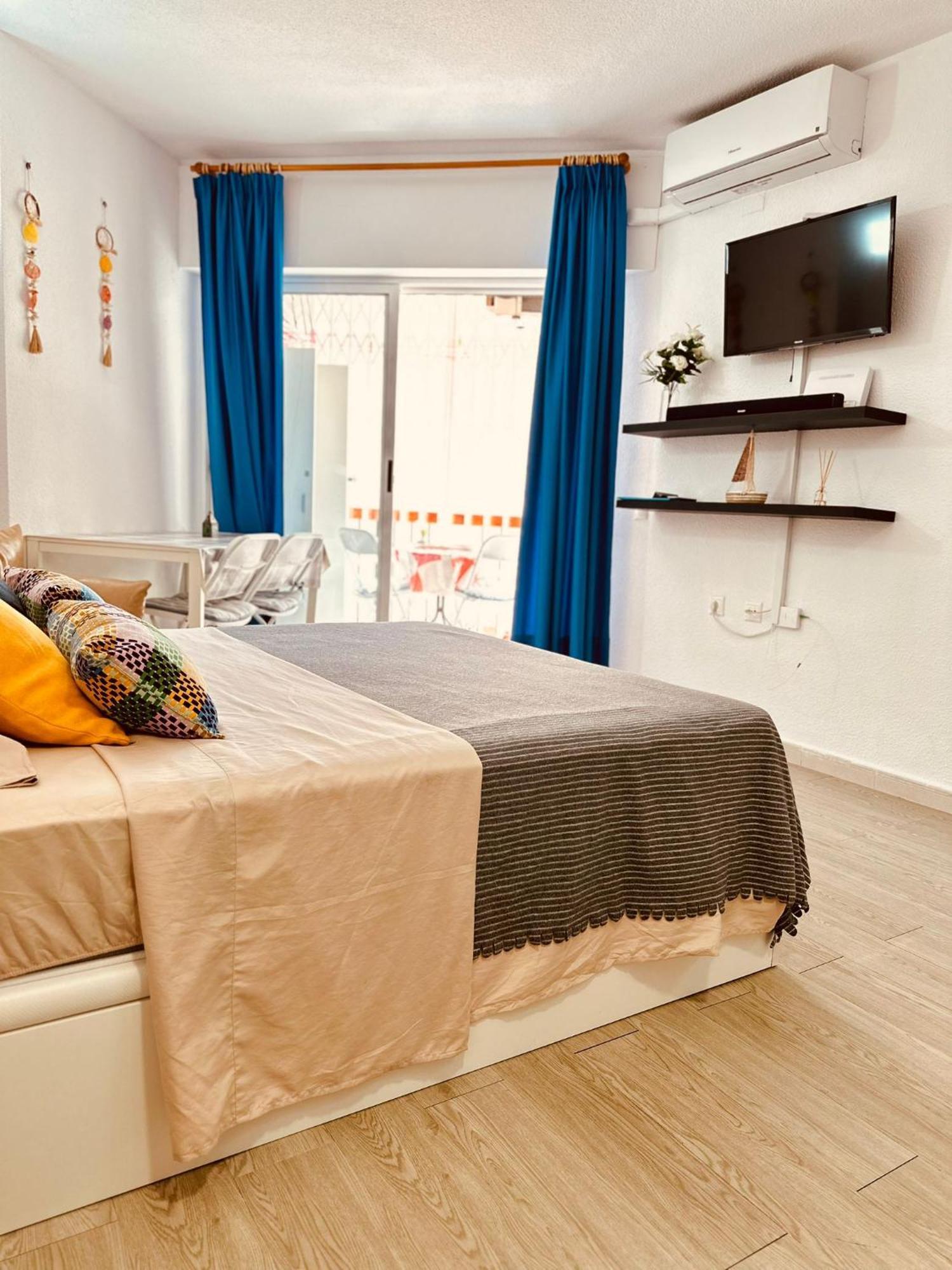 Studio Apartment Santana Habaneras - 18 At Beach With Garage, Pool And Lift Torrevieja Esterno foto